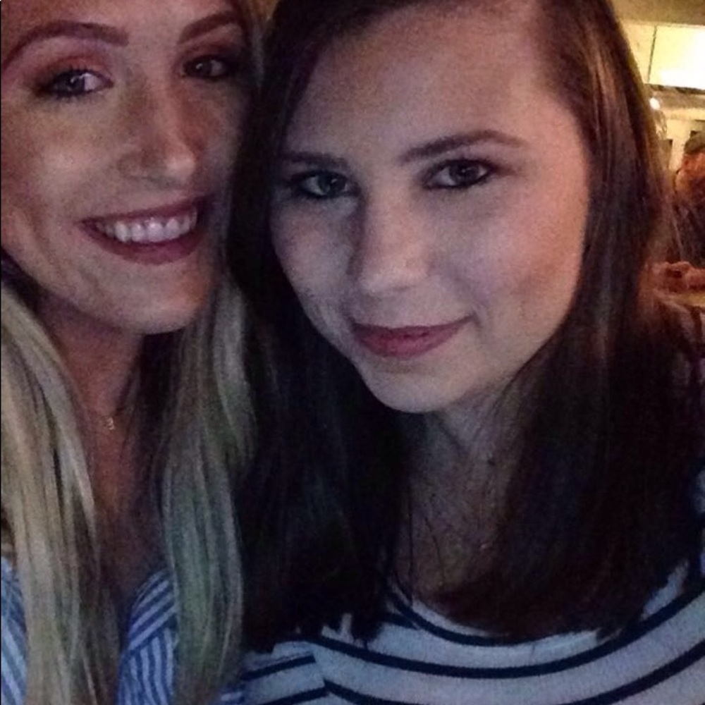 Meet your Posher, Carolyn